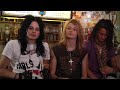 Kissin' Dynamite: Bu tıfıl tipli çocukların 2010 yılında bu kadar (özlediğim türde) güzel metal yapmaları şaşırtıcı. Alman olmaları iyice garip: http://www.youtube.com/watch?v=m1hYlAJ1eqE + http://www.dailymotion.com/video/xd2whm_kissin-dynamite-supersonic-killer-v_music