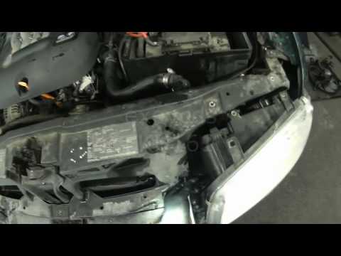 VW A4: 2.0L Jetta Radiator Removal