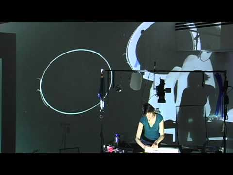 Manon de Pauw - performance de l'artiste Nuit Blanche 2009