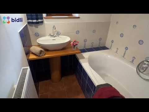 Video Veliny - poloroubenka - pozemek 4485m2