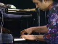 Sala Funarte, RJ - 1992. Gravado durante a passagem de som do show Porque o Coração Não É Deserto.