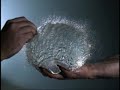 Globo de agua a cámara lenta Globo de agua a cámara lenta