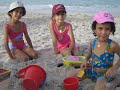 Les fillettes de Mahdia Les fillettes de Mahdia