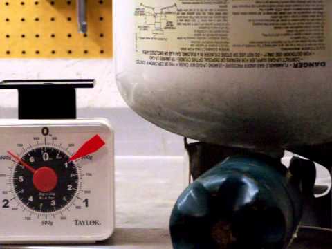 how to fill a 20 lb propane tank