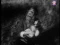 Mehmood - Tanuja in Jaago Sone Walon from Bhoot Bungla