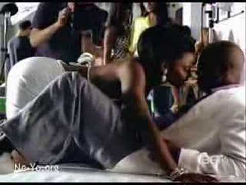 Ne-Yo, Make it work (Video) Lyrics on the side