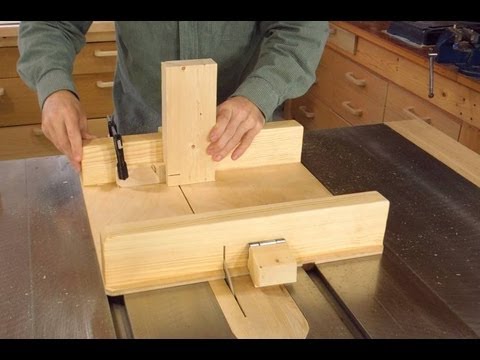 Small table saw sled