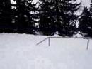 eric se bouffe sur une barre de slide � avoriaz