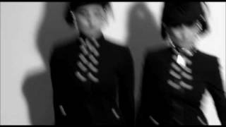 Paola & Chiara - Summer Tour 2010 Official Promo video - 