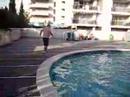Ricardo na piscina 2
