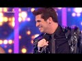 Los concursantes de El Número 1 sorprenden a Raphael