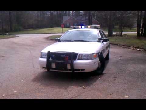 06 Police Crown Vic Front