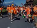 Interlaken optocht oranjecamping Interlaken optocht oranjecamping