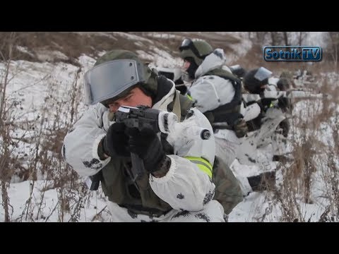 А. СОТНИК: СТРАХ НА ШТЫКАХ А. СОТНИК: СТРАХ НА ШТЫКАХ