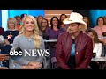 Brad Paisley and Carrie Underwood open up about the 2017 CMA Awards