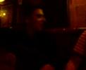 ein lustiger abend im irish pub bensberg, raphi und j�ggi spielen center tv und machen interviews.