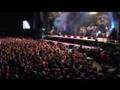 Bekijk videoclip 'Korn - Coming Undone'