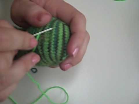 how to repair knitted socks