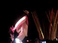 I REALLY couldnt b bothered with making proper and longer clips dred...cuz this show was just TOOOOOOOOOOOOOOOOOO DAAAAAAAAAMNNNN HOTTTTTTTTTTTTT to be standing still for even 2 seconds!!! So here are sum 