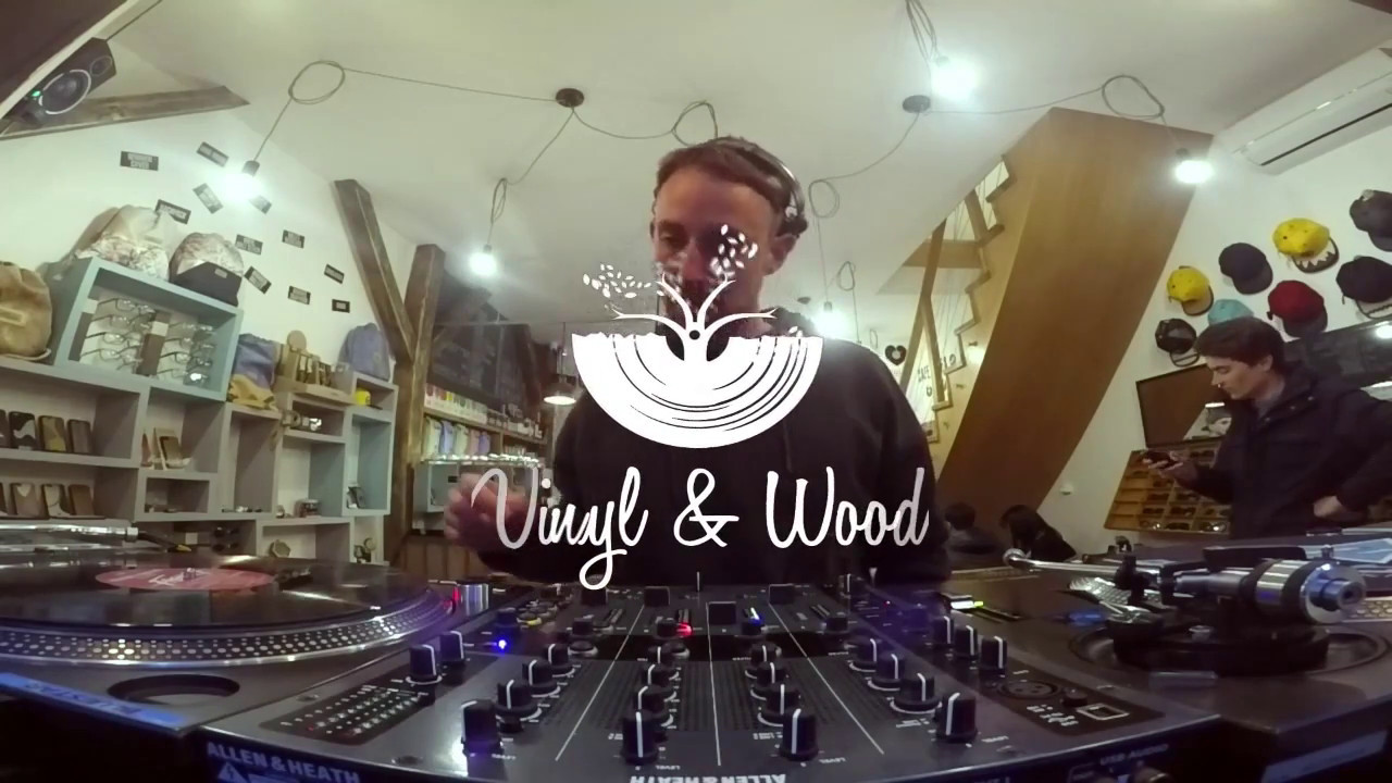 Fabe - Live @ Instore Session x VINYL & WOOD before x LÄRM x Lost Minute x Room 15 2017