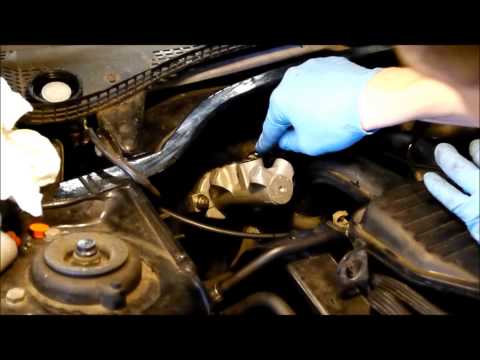 Changing A Brake Master Cylinder (Peugeot 306)