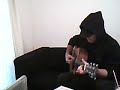 eu cantand in suferiinta dragostei