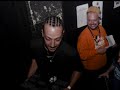 De Kettingreactie 6: vier rappers, drie producers en een dj! Een nieuwe editie van De Kettingreactie zag deze week het licht! In het item van Venz en Jiggy Djé wordt een producer benaderd om aan een beat te beginnen. De producer bepaalt zelf wie daar vervolgens verder aan mag sleutelen. De Amsterdamse Dopaganda (Escalatie Team, Appa ea) had de eer om af te trappen met zijn opgeknipte samples, de productieteams Killing Skills (Steen, Lexxxus, PartySquad ea) en Vinyl Frontiers (SugaCane, ...