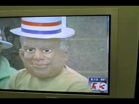 SCARY! Iowa Students Talk Obama/ McCain