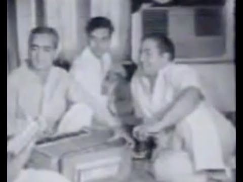 Mohd Rafi Hussein. Here is a rare video of the great legends, Mohd. Rafi, Asha Bhosle, O.P.Nayyar, and Qamar Jalalabadi creating a wonderful song, "Mohabbat Ka Haath,
