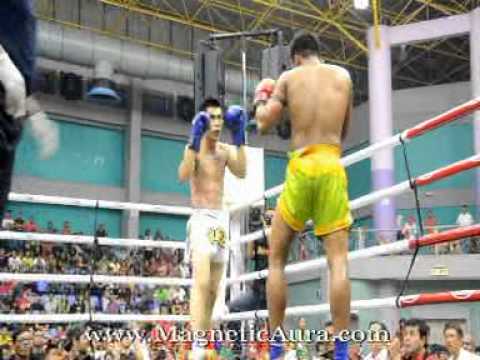 SOLIHEM KELAB KUDA MERAH VS TIM YONG TNT GYM MUAY THAI 2012 KL ( HD QUALITY )