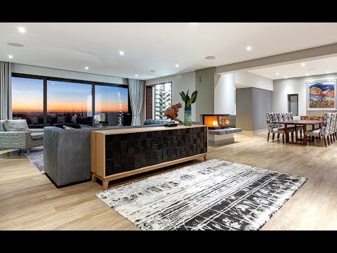 Top Billing features a modern beach home on the West Coast