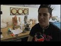 cinema makeup school was featured by studio canal, and played throughout europe.  airbrush instruction, prosthetics, instructors and students are interviewed.  you can view cms at http://www.cinemamakeup.com, and email at info@cinemamakeup.com.