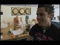 cinema makeup school was featured by studio canal, and played throughout europe.  airbrush instruction, prosthetics, instructors and students are interviewed.  you can view cms at http://www.cinemamakeup.com, and email at info@cinemamakeup.com.
