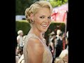 mirad este v�deo para comprobar a todos los famosos que hemos encontrado durante el a�o. cameron d�az, jamie foxx, george clooney, marisa tomei, lucia etxebarria, steven spielberg, passi, matt damon, kiefer sutherland, pen�lope cruz,brad pitt, angelina jolie...