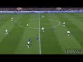 Tweevoudige pirouette van Barca's Puyol
