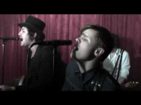 Mikey And The Gypsys - Echoes