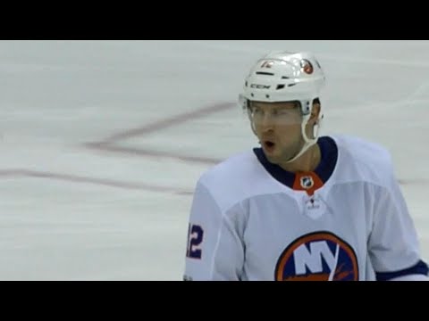 Video: Bailey picks up first career hat trick as Islanders mount comeback