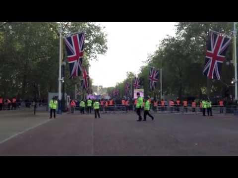 shirandesilva68 - From Buckingham Palace 2012 The Diamond Jubilee Concert was held on 4 June 2012 outside Buckingham Palace on The Mall in London.