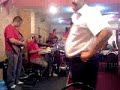 Sviraci iz Zupe Aleksandrovacke sviraju kola za igru, bas svira Stale iz Vr. Banje, sve u svemu mnogo dobro brate!!!!!!!!!!