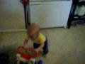 videos de zachary trying to walk