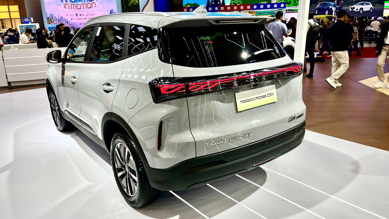 New 2026 Chery Tiggo 4 Hybrid Mini SUV - Complete Interior & Exterior Walkthrough
