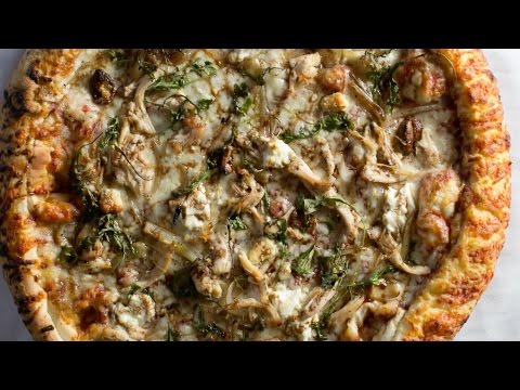 Schwan's Chef Collective Fall Pizza Toppings: Roasted Chicken Gorgonzola Pizza Watch