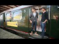 Nick & Simon - Ze Lijkt Net Niet Op Jou + Lyrics.
