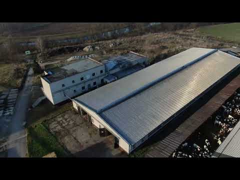 Video Třípodlažní komerční objekt UP 1500 m2, pozemek 2752 m2, okraj obce Uherčice u Hustopečí (Břeclav)