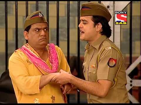 sab tv - Gopi Ka Baj Gaya Band - Gopi gets extremely scared as he gets a call from an unknown person. Billu surprised to see Gopi in Female's outfit. Gopi requests Bi...