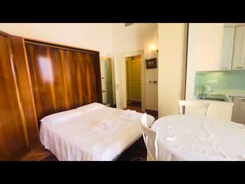 Video Praha, luxusní byt, 1+kk k pronájmu, 48m2,parking, bazén, Italská ulice, Praha 2