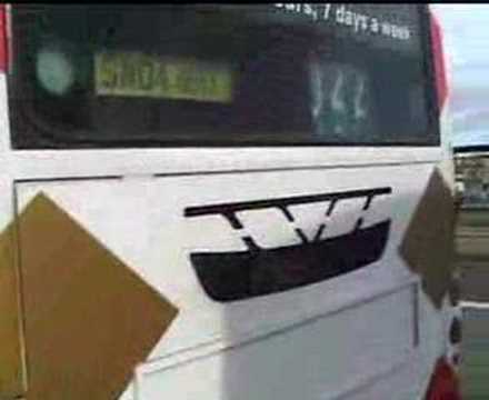 Volvo B7RLE SN04NHT switches on