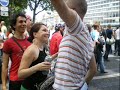 Journ-e-freehugs-Par