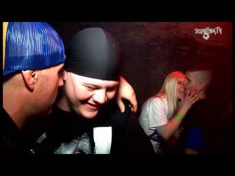 A sz�cs�nyi fiatalok �szint�k...M�g akkor is ha f�j (18+)_Legjobb vide�k: Vicces