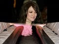Hilary Duff Stranger feat Timbaland Manele-Gratis.net